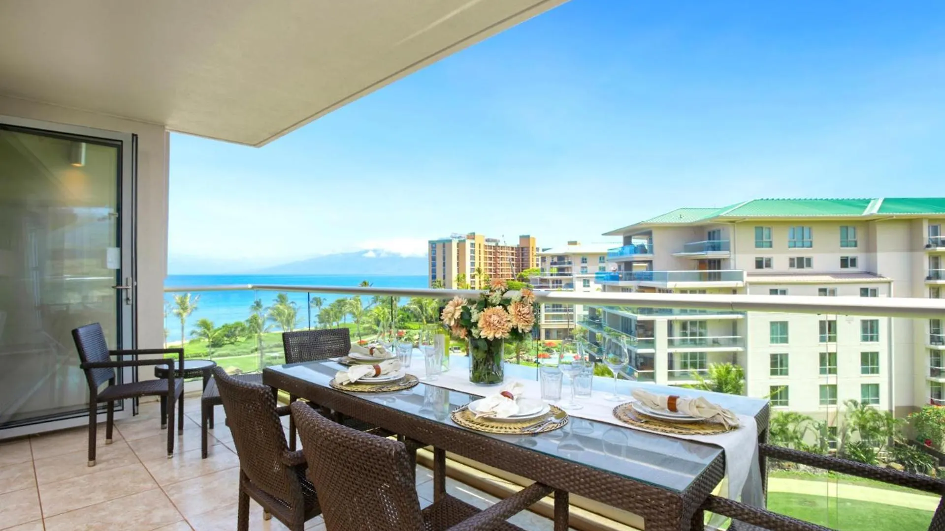 Kbm Resorts Free Car Honua Kai Hokulani Ocean View 2Bedroom Condo Hkh-648 Spectacular Xl Lanai Ocean Views Kaanapali United States