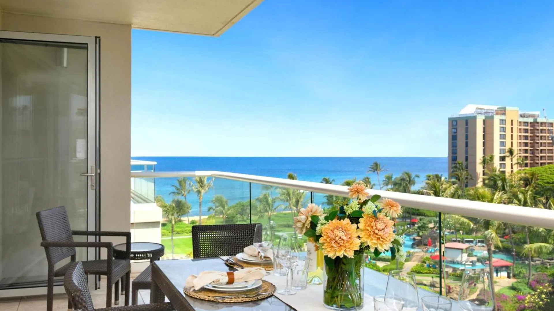 Kbm Resorts Free Car Honua Kai Hokulani Ocean View 2Bedroom Condo Hkh-648 Spectacular Xl Lanai Ocean Views Kaanapali